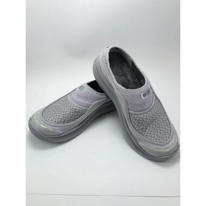 BZEES Serenity Comfort Women's Faux Suede Slip-On Shoes Gray Lavender Sz 6M Grey